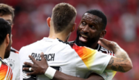 التسلل يلغي هدف ألمانيا الأول ضد سويسرا