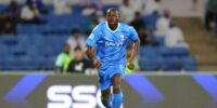 دفاع الهلال أمام الاخدود في الدوري السعودي