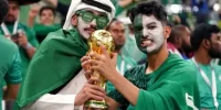 كيف احتفلت الجماهير السعودية بفوز المملكة باستضافة كأس العالم 2034